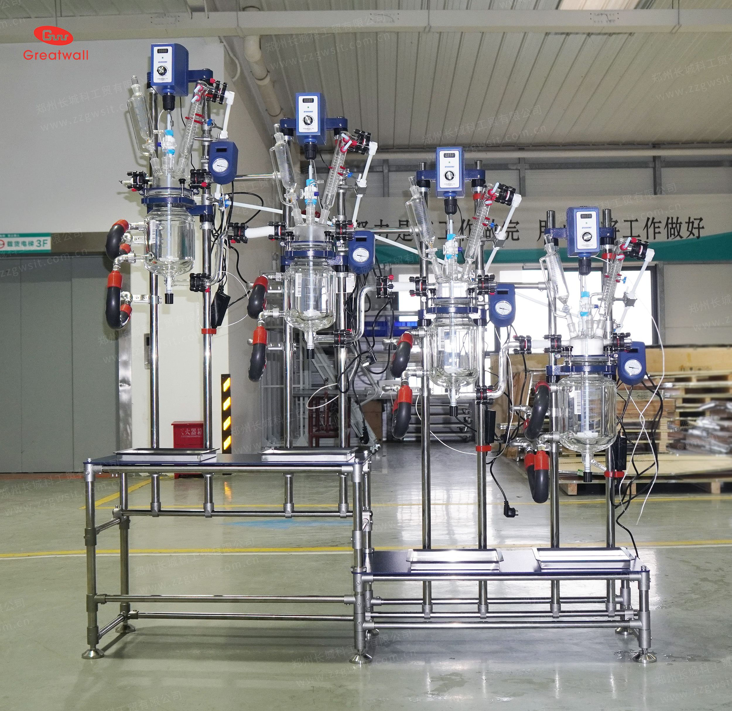 以“串聯(lián)”之智，解“效率”之困|四級(jí)串聯(lián)溢流玻璃反應(yīng)釜組合裝置：連續(xù)化反應(yīng)的模塊化解決方案！